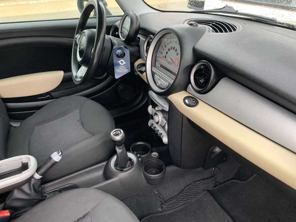 MINI 3 portas Cooper D