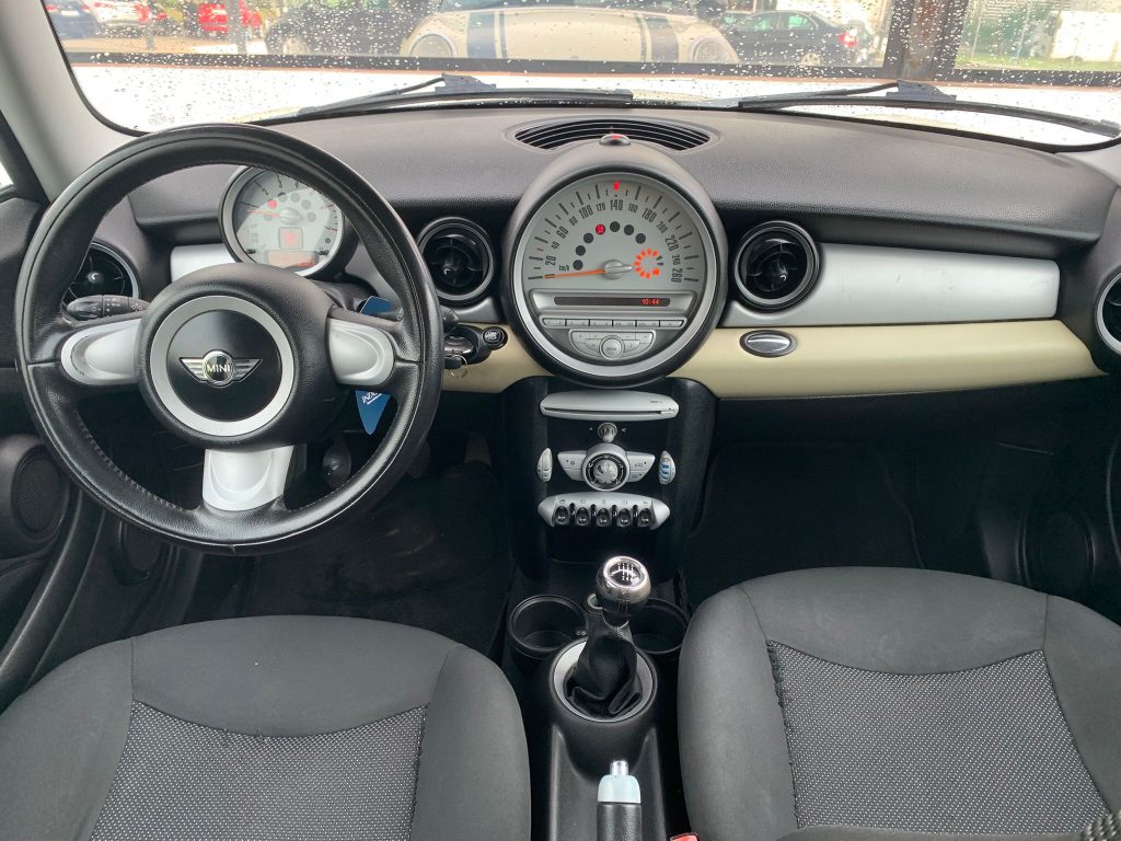 MINI 3 portas Cooper D