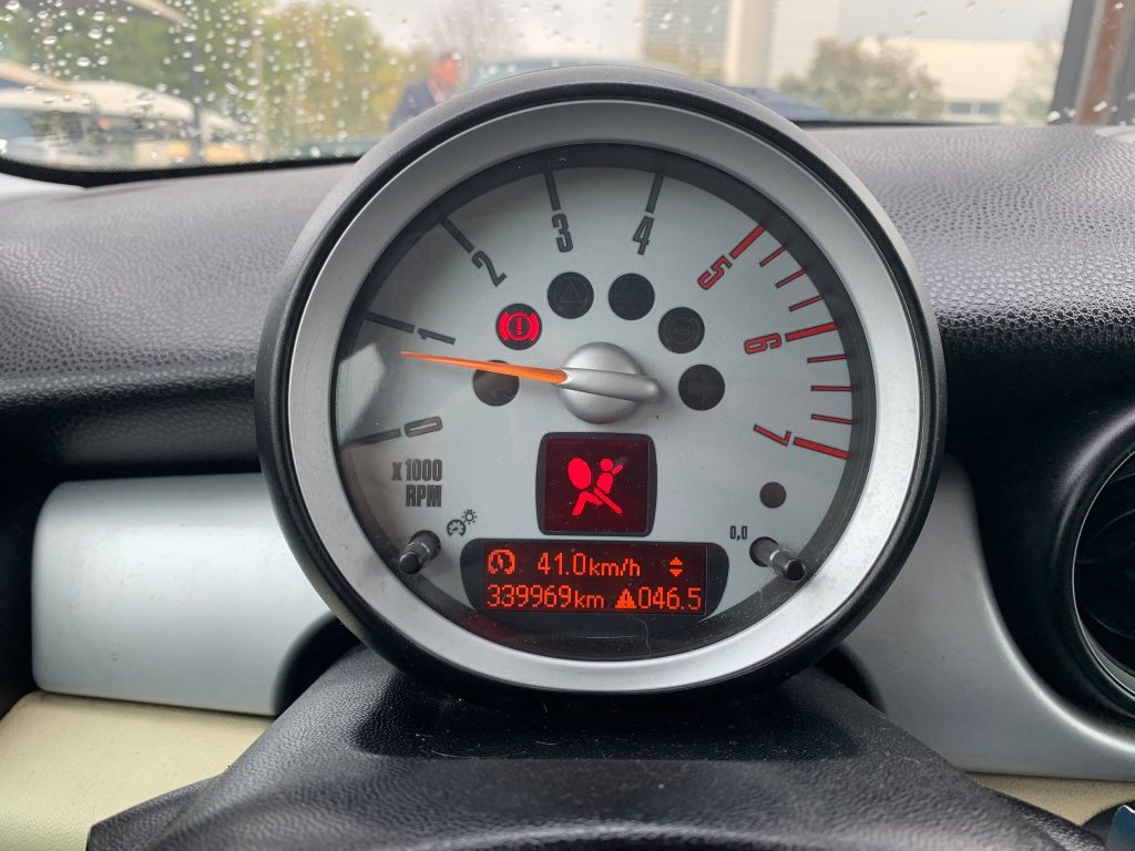 MINI 3 portas Cooper D