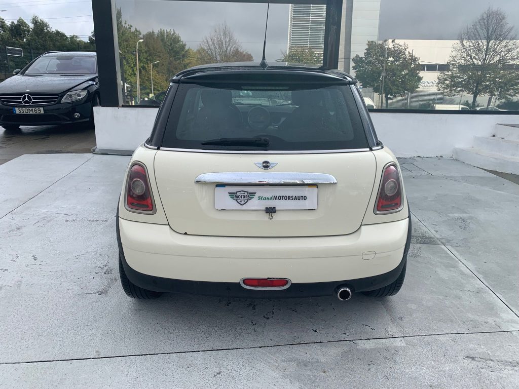 MINI 3 portas Cooper D