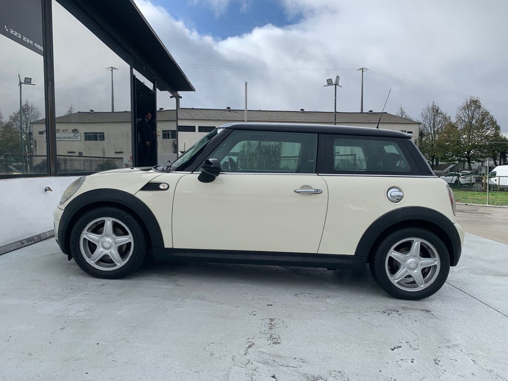 MINI 3 portas Cooper D
